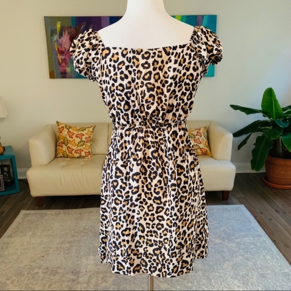 Leopard Printed Mini Dress - Picture 5 of 7